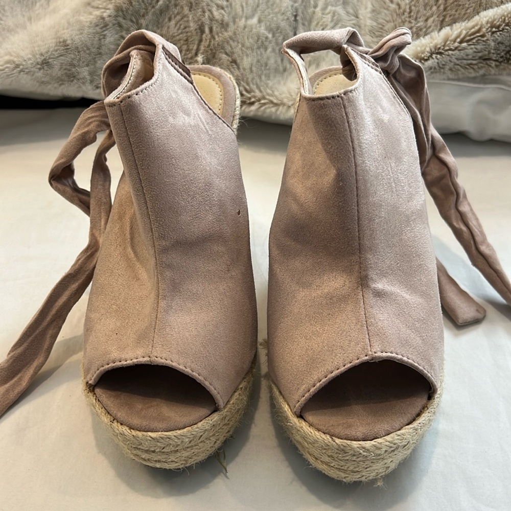 Peep-toe Blush/Nude Wedges with tie closure around ankle, size 7.5